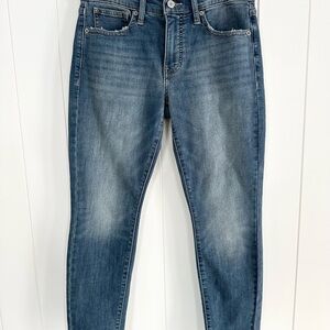 Women’s Lucky Brand Skinny Ankle Blue Jeans With Raw Distressed Hem